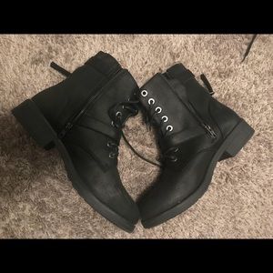 Alvina Black Ankle Boots